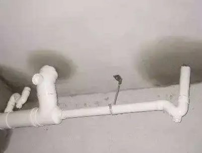 上街卫生间测漏水的几种情景